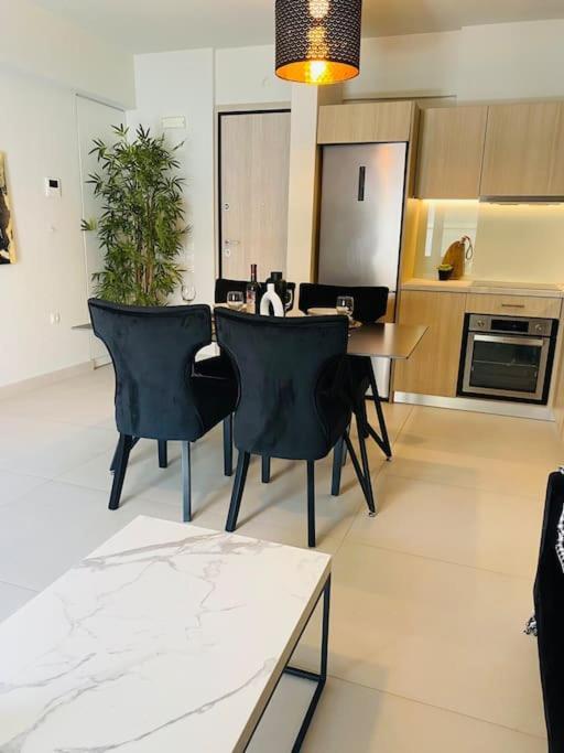 New 2Bd Aprt With Shared Rooftop Pool D3 Athena Bagian luar foto